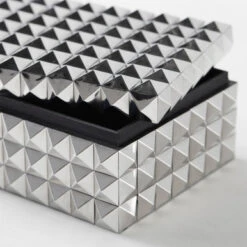 Studded Box 6 Studded Box -Zgallerie 166213356 2 06714.1690286040.386.513