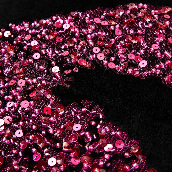 Kiss Lumbar Pillow - Fuchsia 6 Kiss Lumbar Pillow - Fuchsia - Image 4