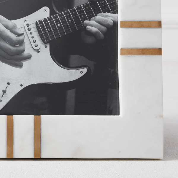 Markham Frame 4 Markham Frame - Image 2