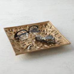 Nikki Chu - Leopard Plate -Zgallerie webimage 160211813 1 jpg