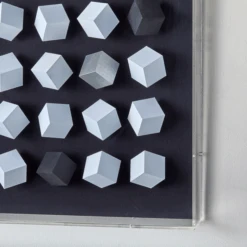 Movement In Squares 1 -Zgallerie webimage 162322061 DTL1