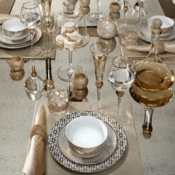 Victoria Candle -Zgallerie webimage 222831975 rv2 jpg