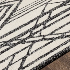 Chaplin Rug - Ivory -Zgallerie webimage 620108001 DTL2