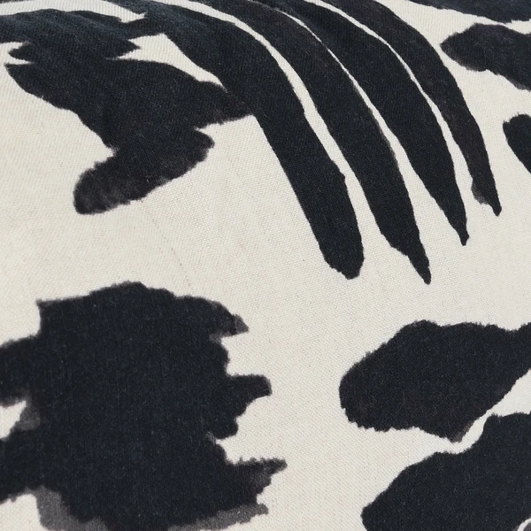 Zahli Lumbar Pillow - Black/Natural 7 Zahli Lumbar Pillow - Black/Natural - Image 5