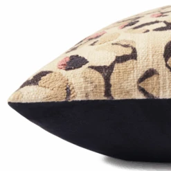 Gorga Pillow 22" - Ivory/Black -Zgallerie webimage 620551348 DTL1